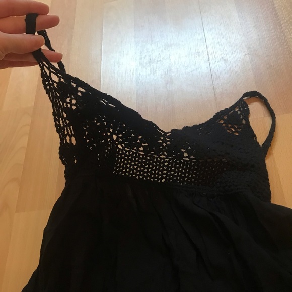 Tobi Black Crochet Stretchy Casual Maxi Dress - Picture 4 of 6